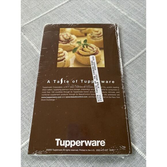 New! Sealed Tupperware Recipes A Taste Of Tupperware® Cookbook 2003 Paperback - Picture 2 of 3